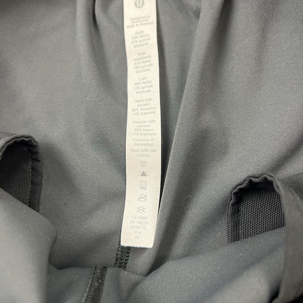 Lululemon On The Fly Jogger Camo Deep Coal Women's‎ Size 6 Yoga - Picture 6 of 7